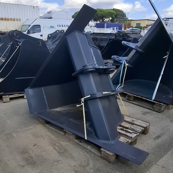 Benna trapezoidale per Escavatori da 145Q
